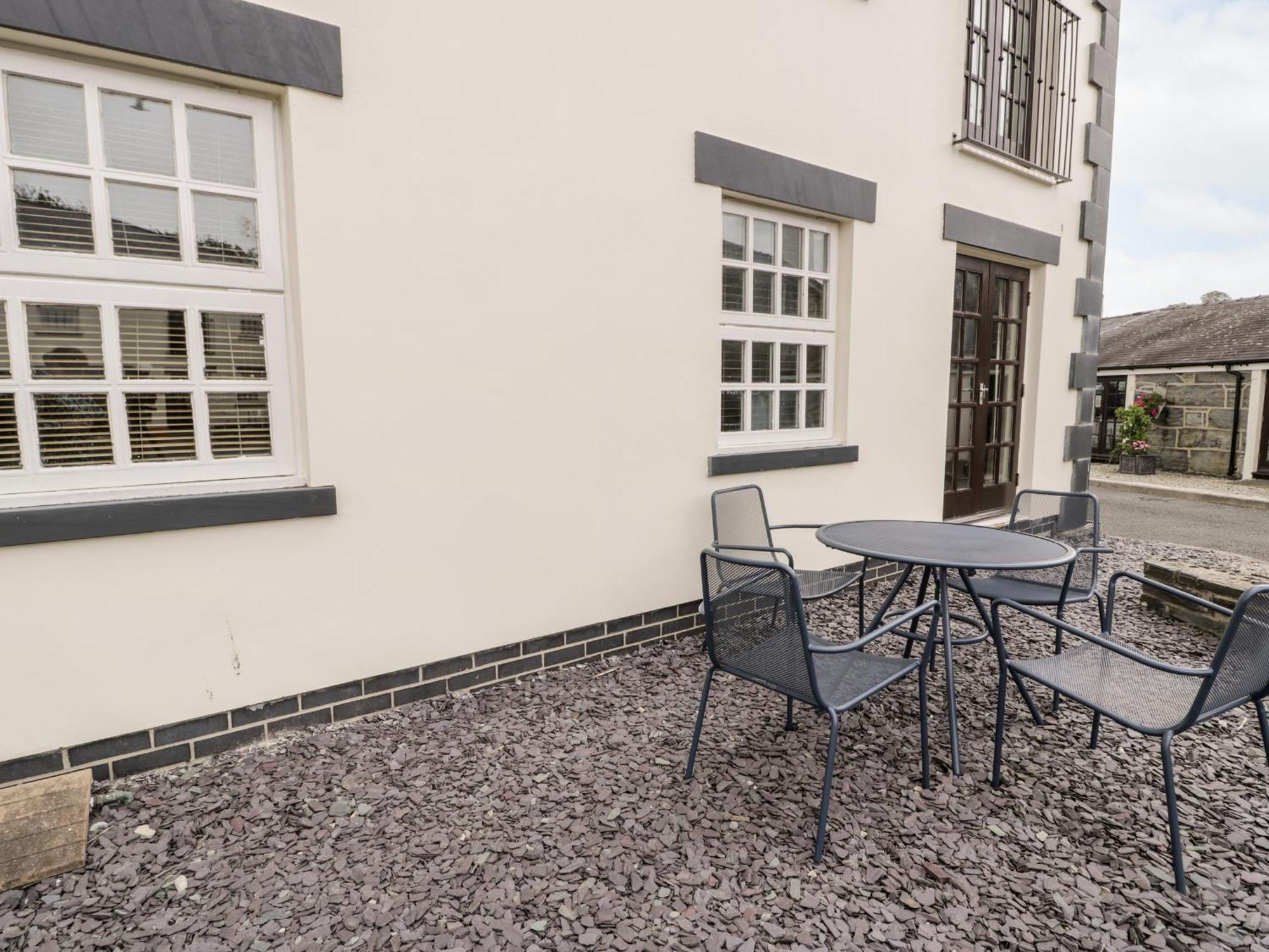 Whistle Stop Apartment Porthmadog Buitenkant foto